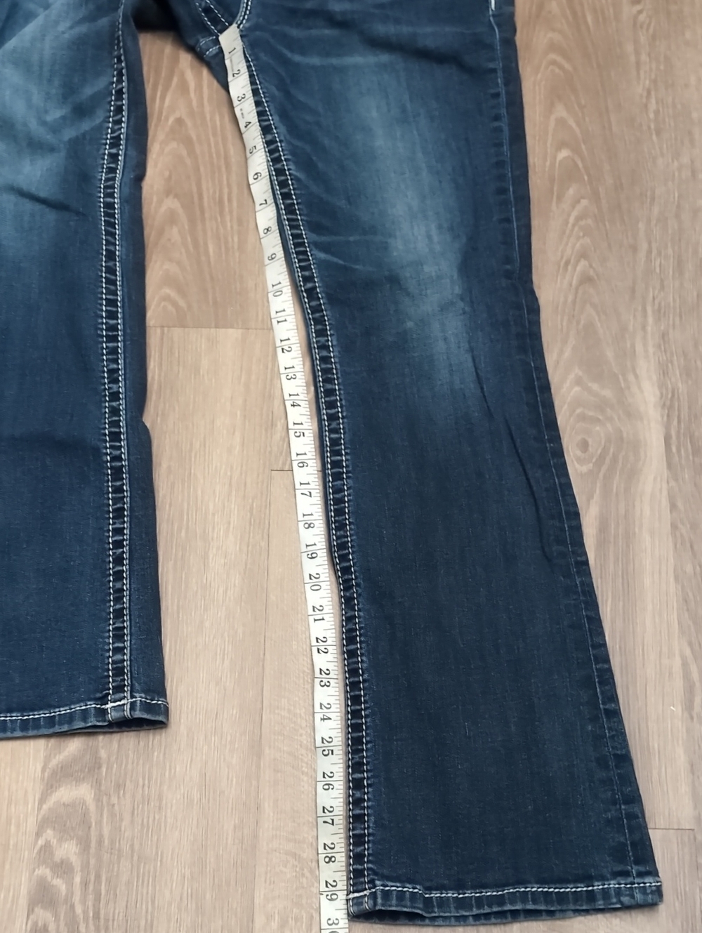 Miss Me Jeans Snowflake - Picture 10 of 11